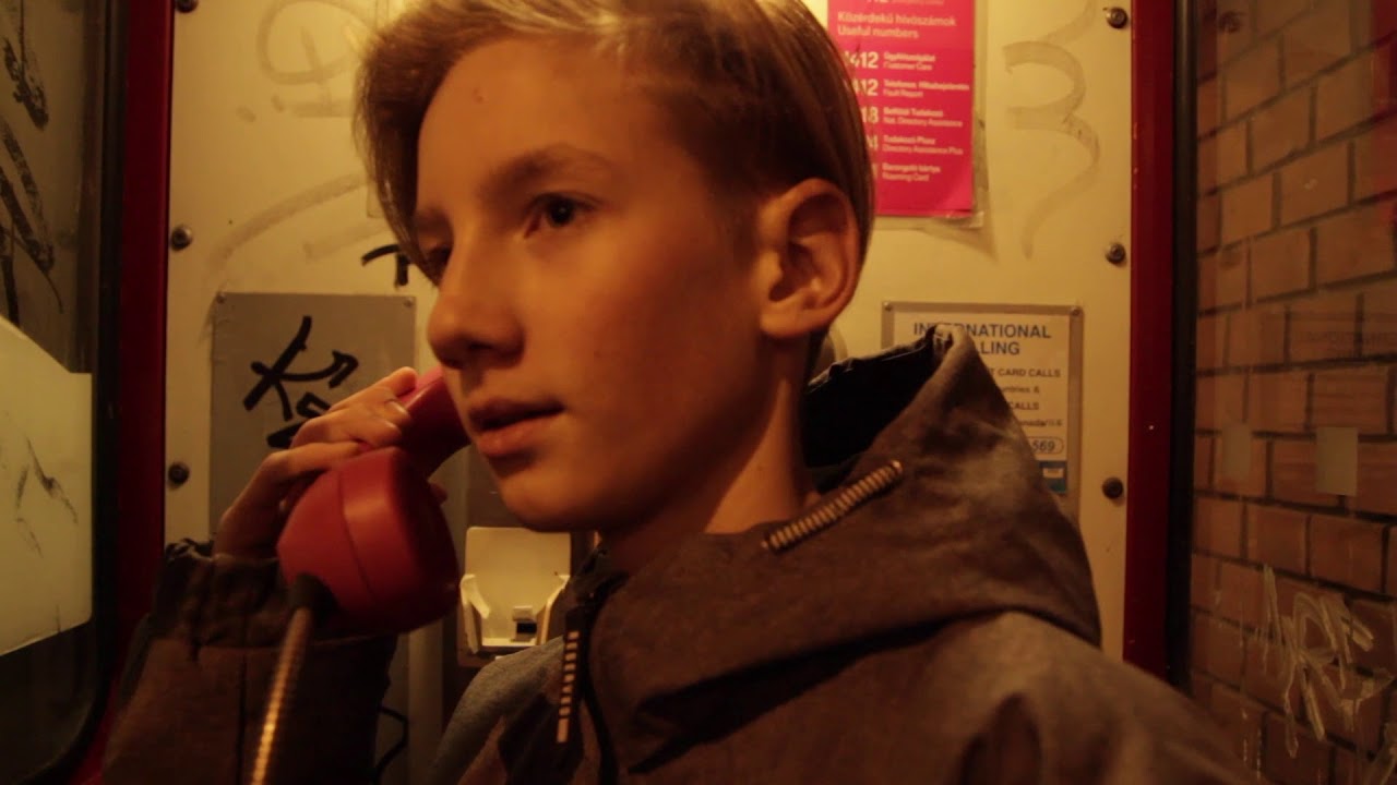Telefonfülke - Bósza Luca filmje