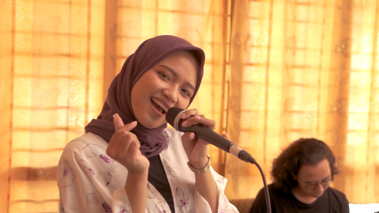 Cinta - Vina Panduwinata (Keroncong Cover) | Keroncong Nation