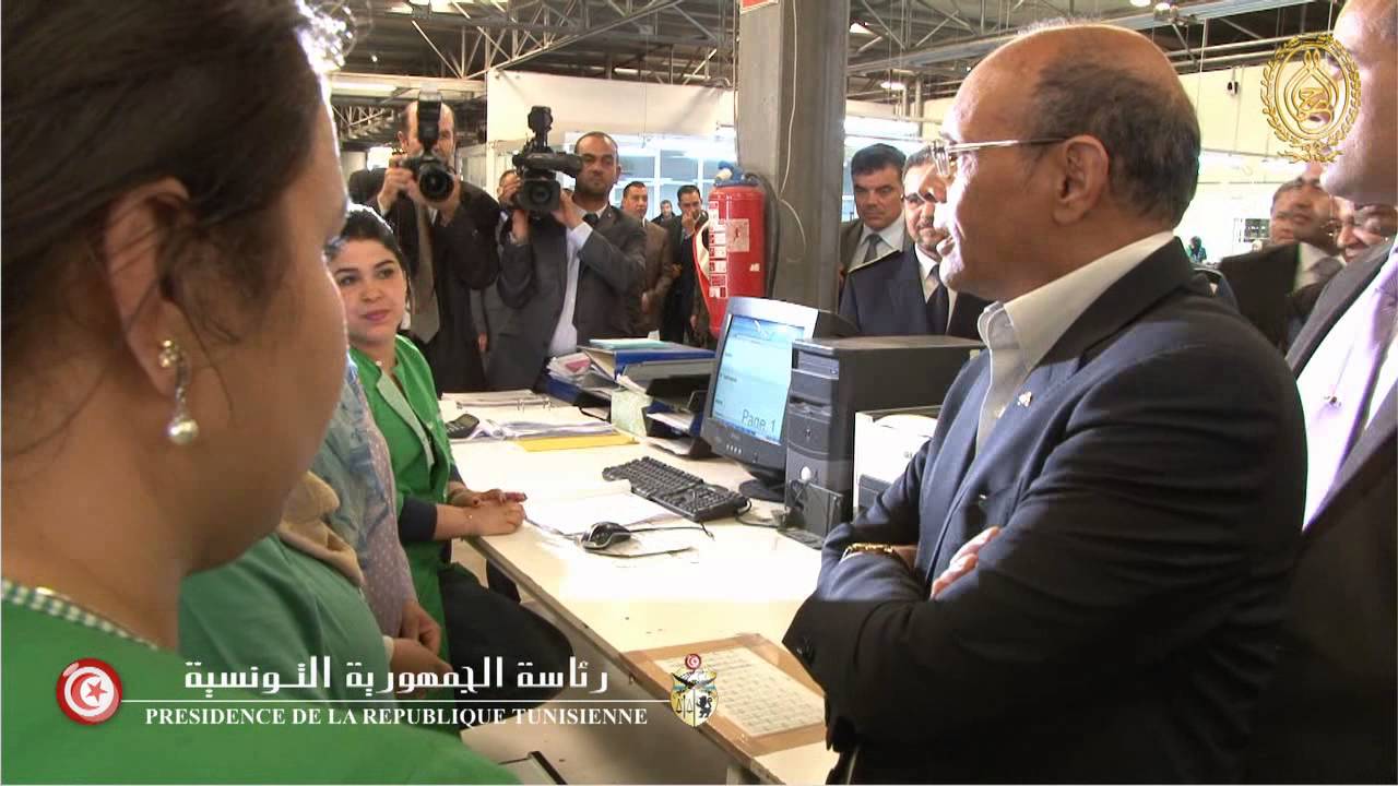 زيارة معمل نسيج بولاية المنستير