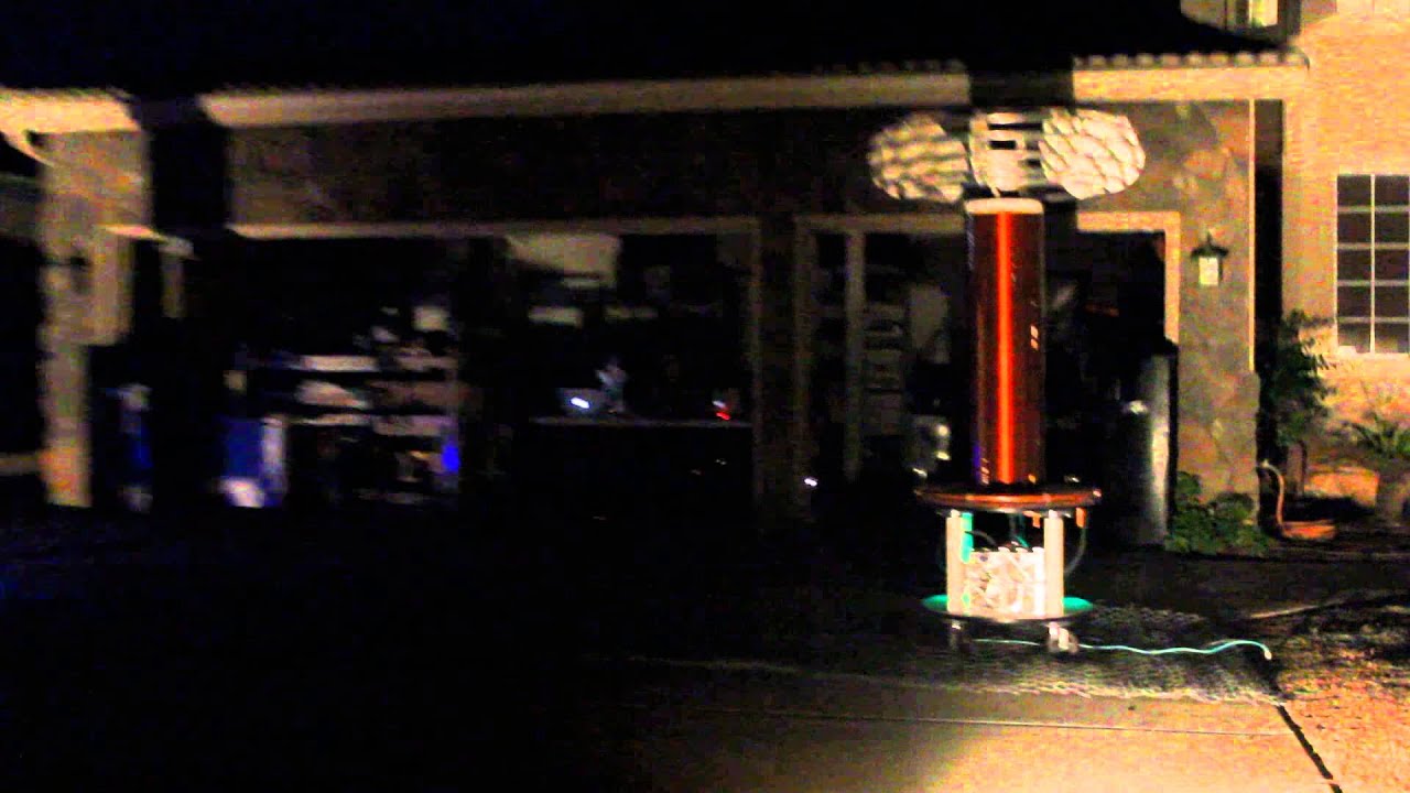 Ylvis THE FOX  performed on Tesla Coils