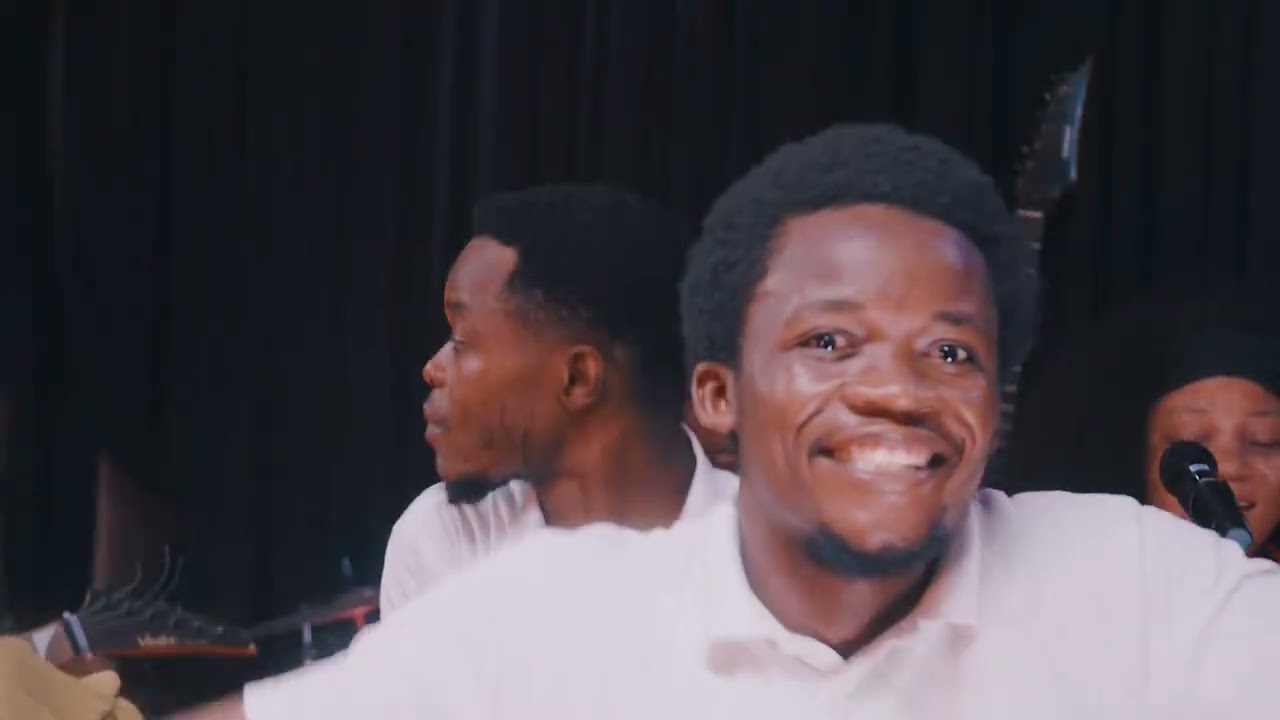 Maestro trésor kabangu ft felly ngeleka.fait pleurer le monde avec la chanson EBEN EZER 