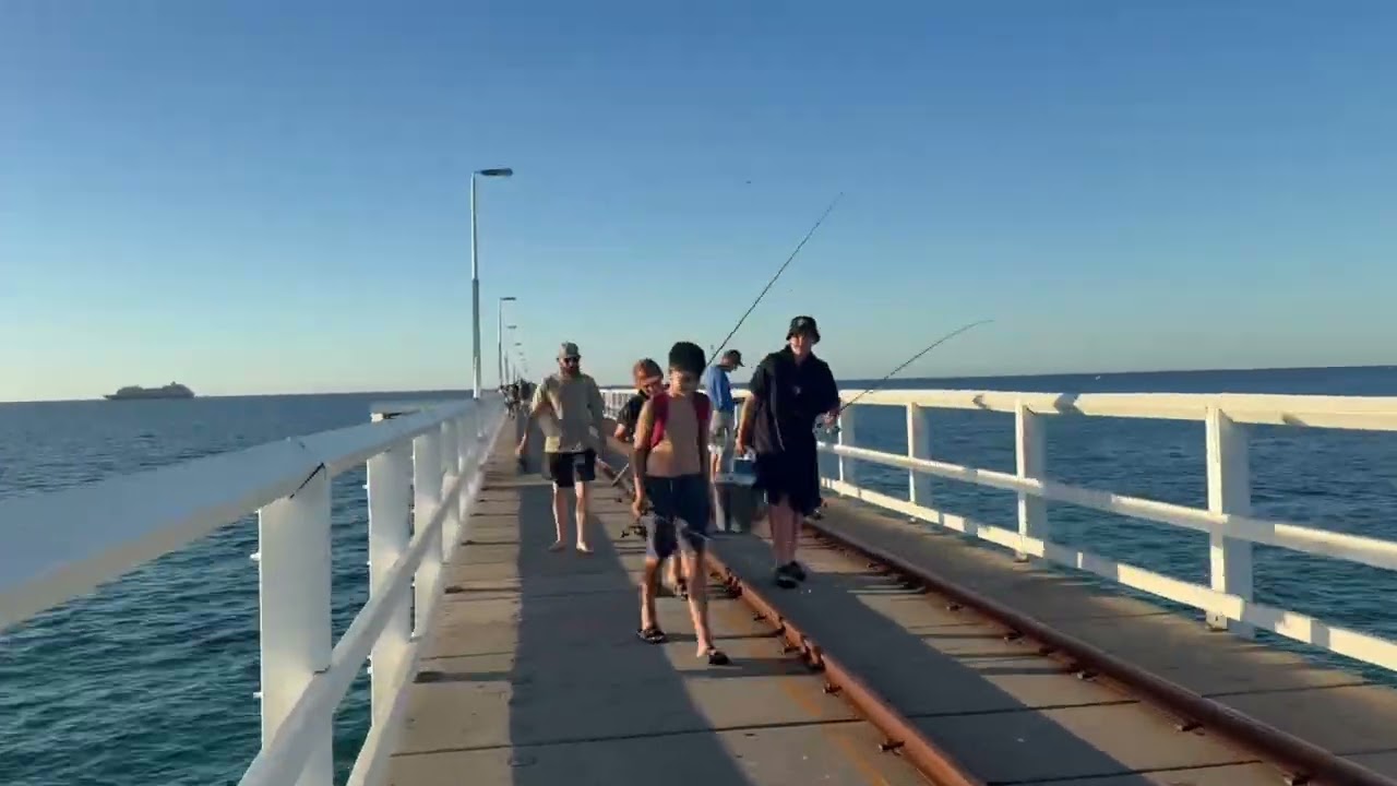 Evening Walk at Busselton Jetty | March 2025 | Western Australia Travel Vlog