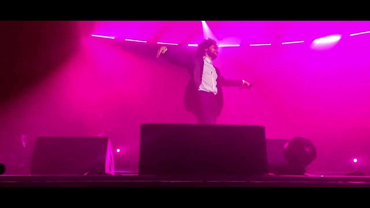 Maxwell - Pretty Wings (2022 Opening Night of The Night Tour)