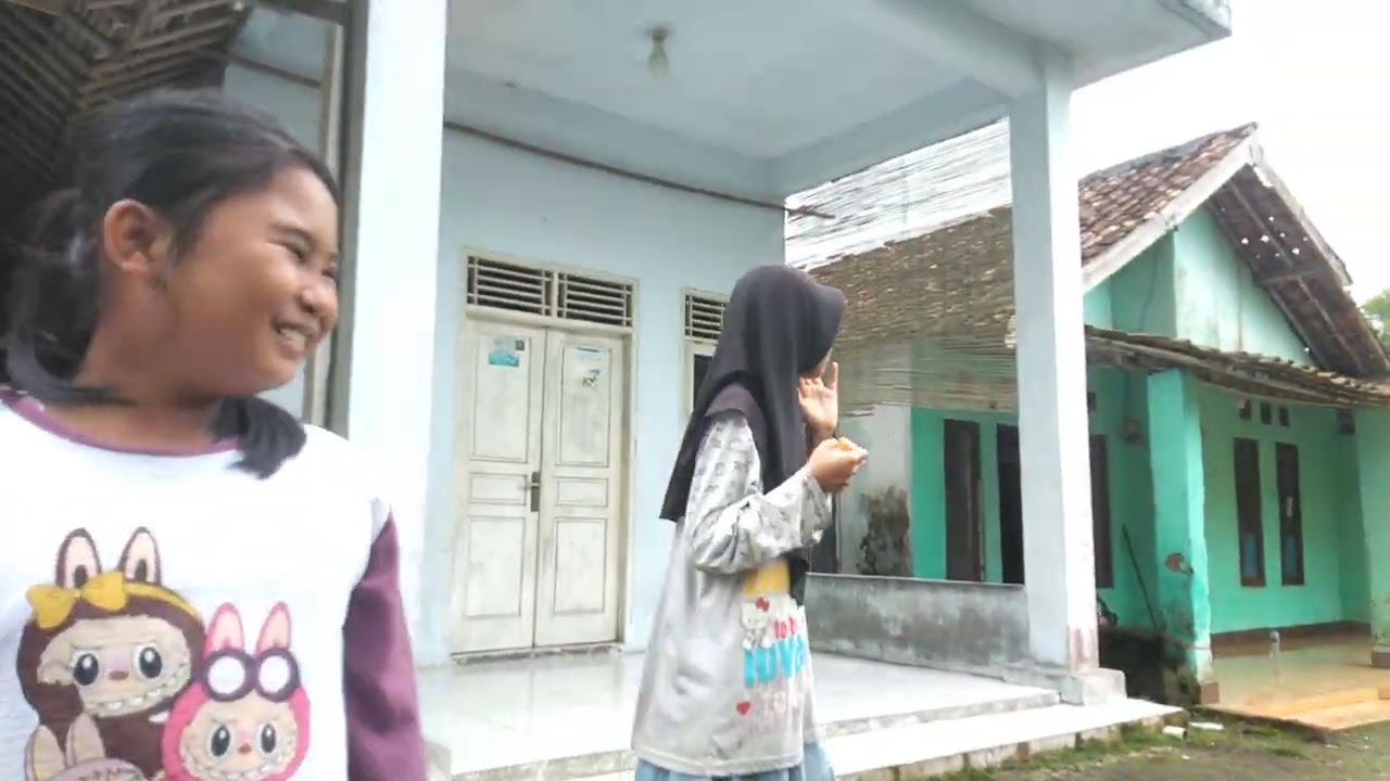 Main Masin capit tapi malah tutup