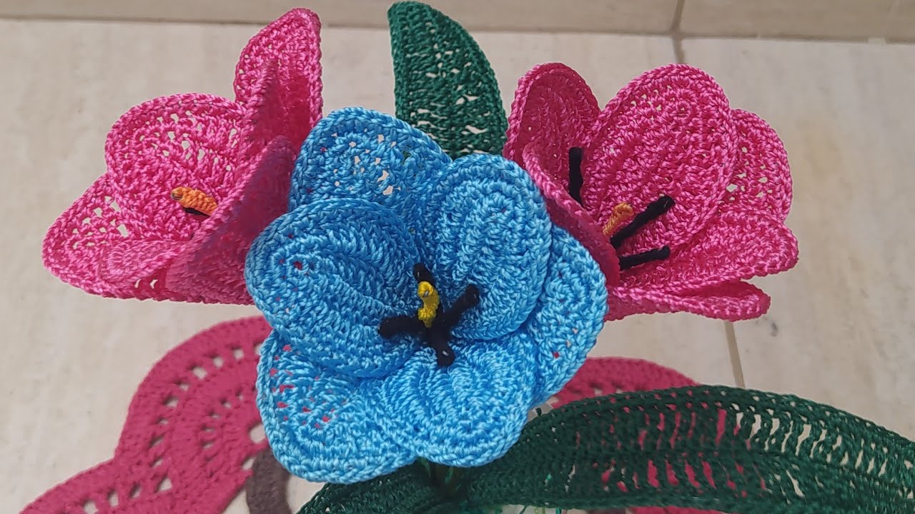 Túlipas em crochê arranjo