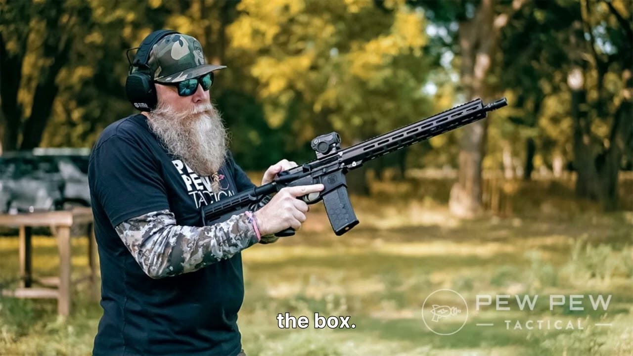 S&W M&P15 Sport III 5.56: Современный стандарт для оружия начального уровня.