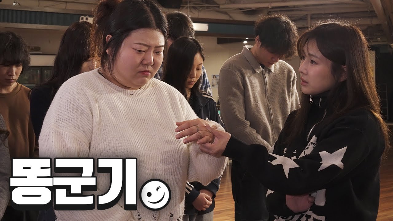 누가 악세사리 차고 다니래?