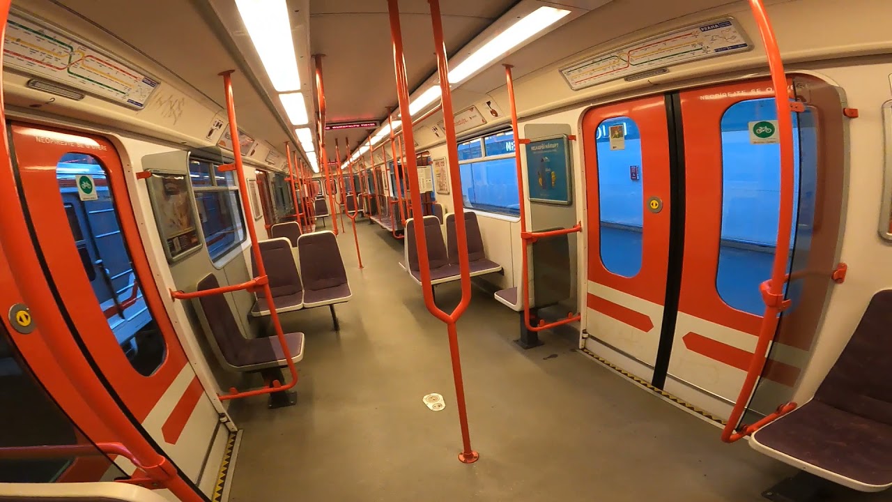 Praha metro - linka A - Bořislavka - Nemocnice Motol - Dejvická.