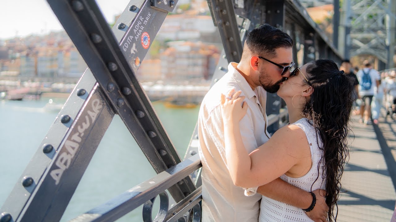 Um casamento inesquecível vivido no coração do Porto, Portugal.