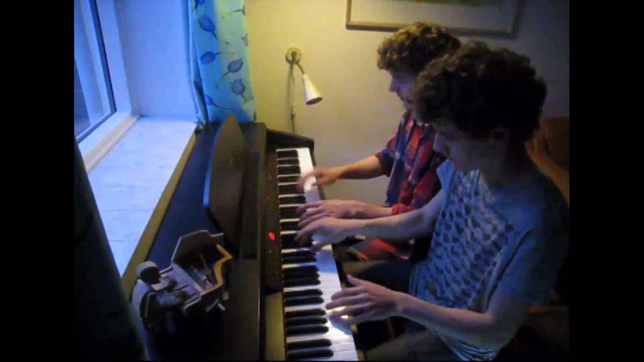 We Speak No Americano - Yolanda Be Cool - (Piano cover)