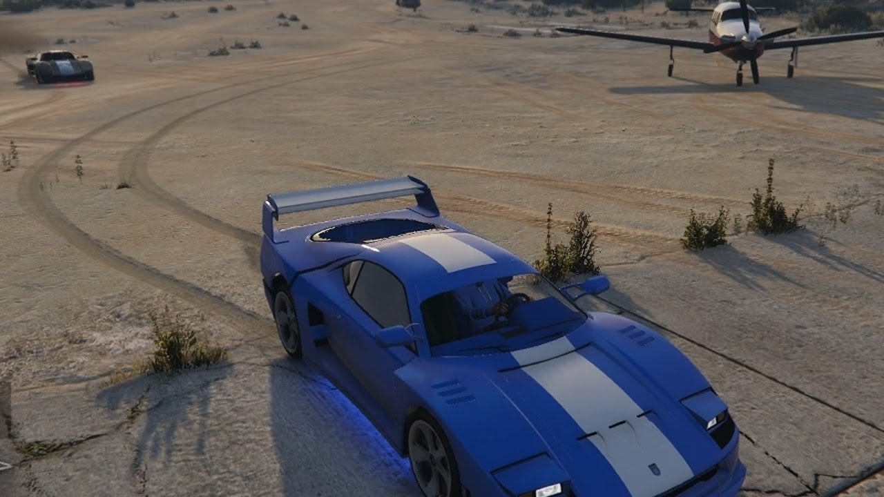 DE 'TURISMO CLASSIC' PIMPEN MET STICKY BOMBS! (GTA V Online Freeroam)