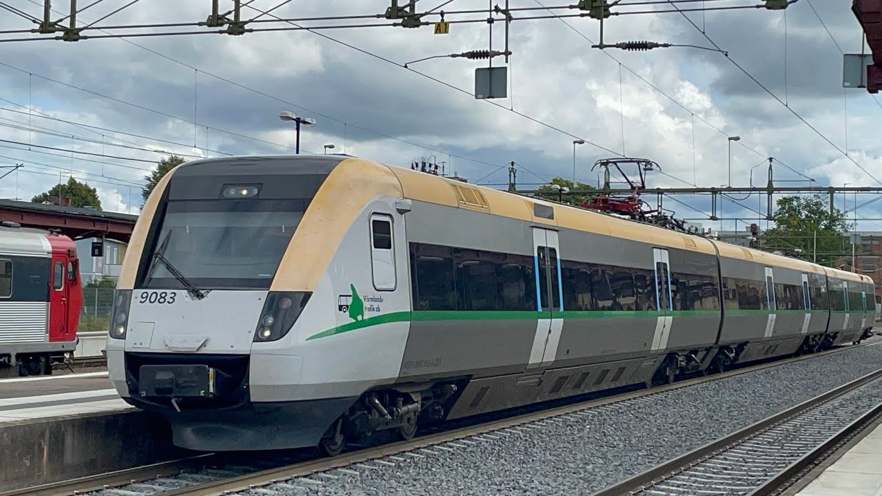 Riding on the Värmlandstrafik train X52 line 70 | Sweden 🇸🇪 