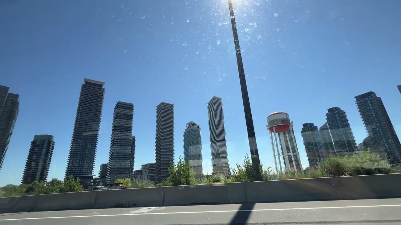 GO Bus Ride from Square One Mississauga  to Union Station Toronto