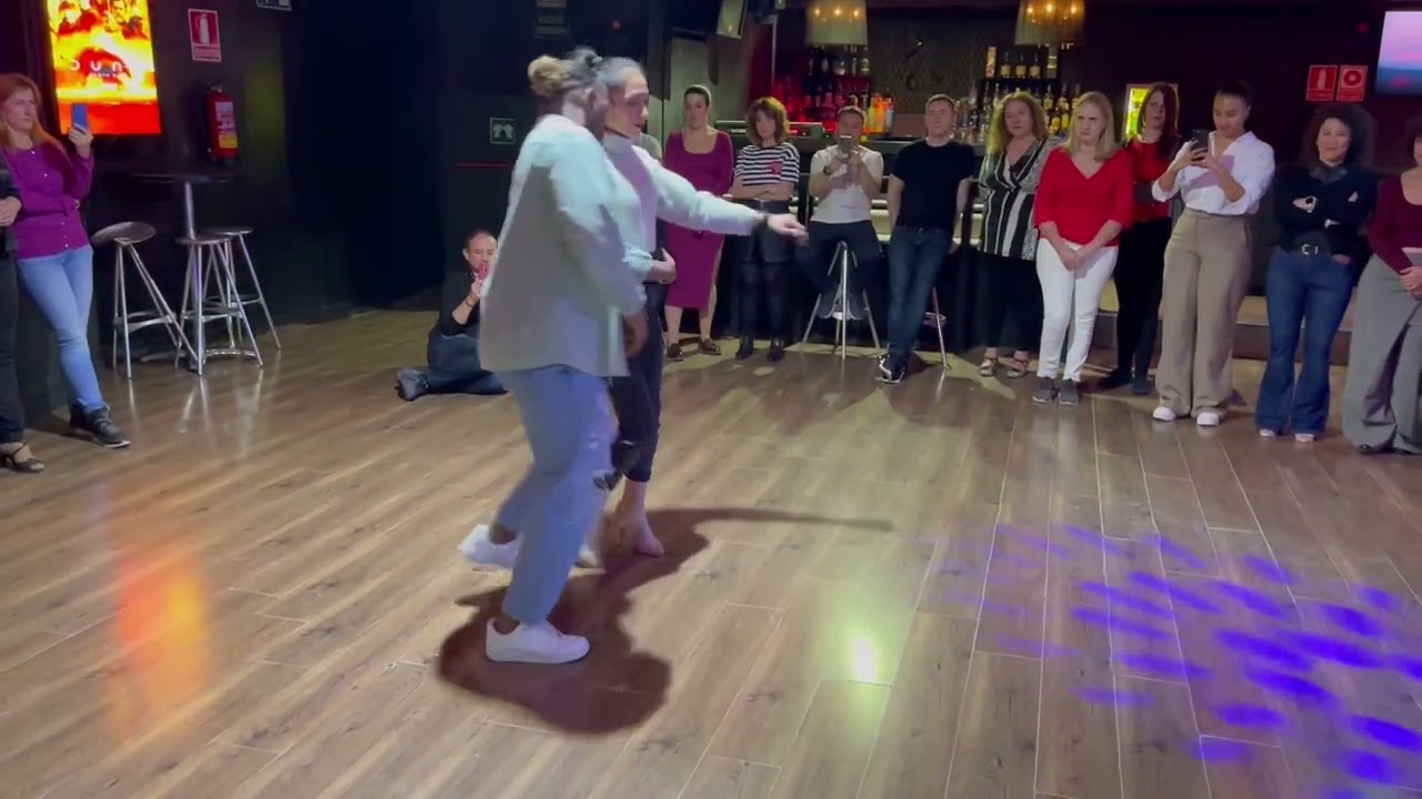DWE AND GABY * KEEP ON KIZOMBA!