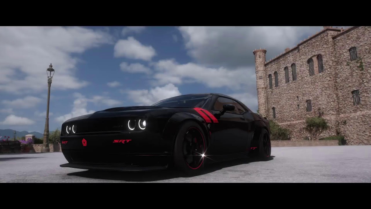 Cruising in forza horizon 5