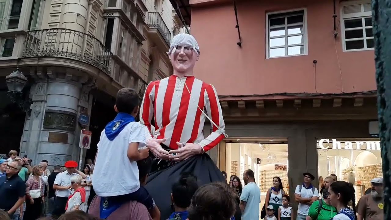 Concentración de Gigantes y Cabezudos en Bilbao | 25 agosto 2024 | Aste Nagusia