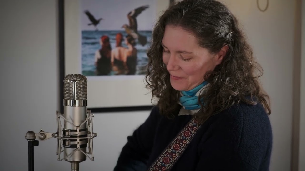 Catherine MacLellan and Lucy Farrell   CAN WE START FROM HERE