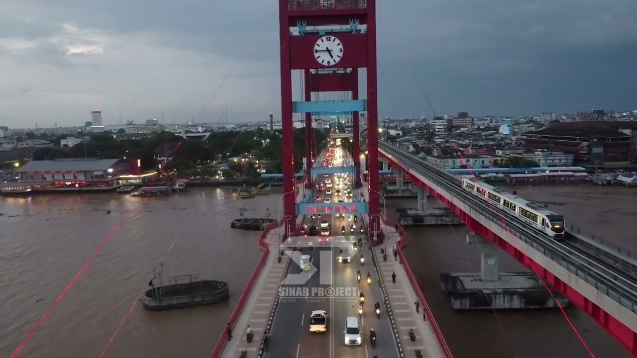 Adzan Merdu & Pemandangan Indah Jembatan Ampera Palembang