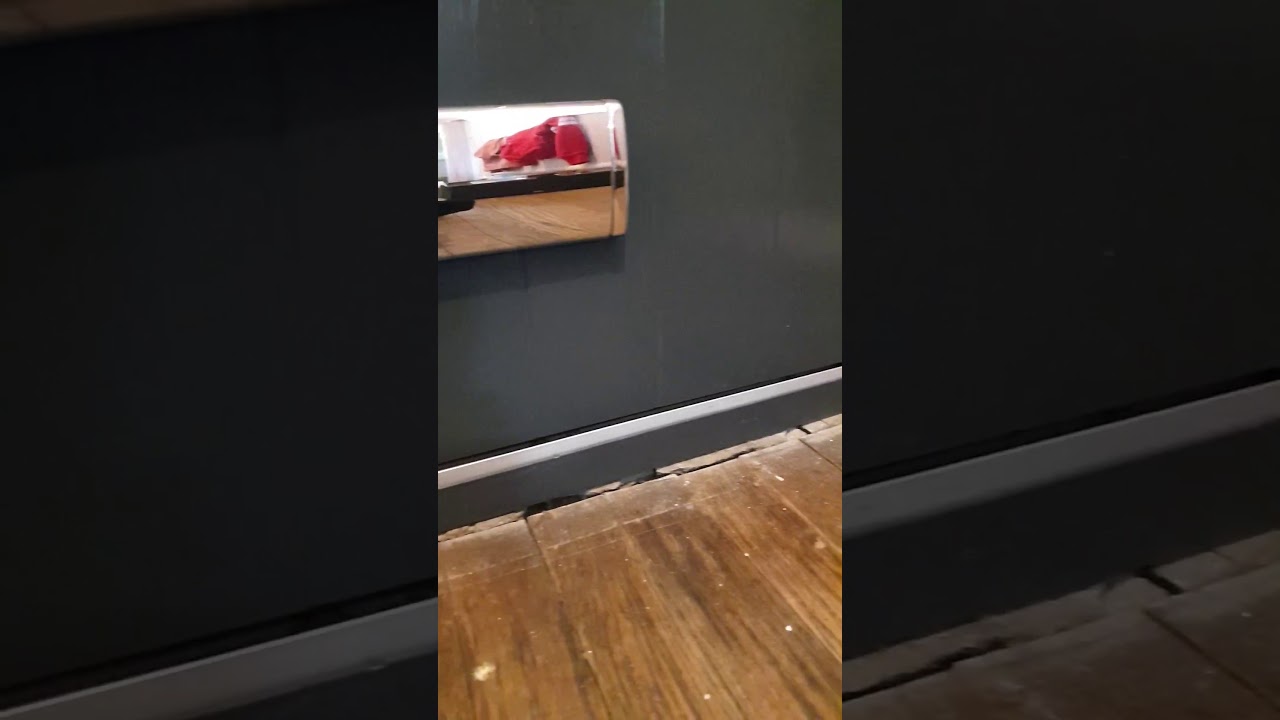 Safestyle UK front door watch with the volume up for the full affect!!