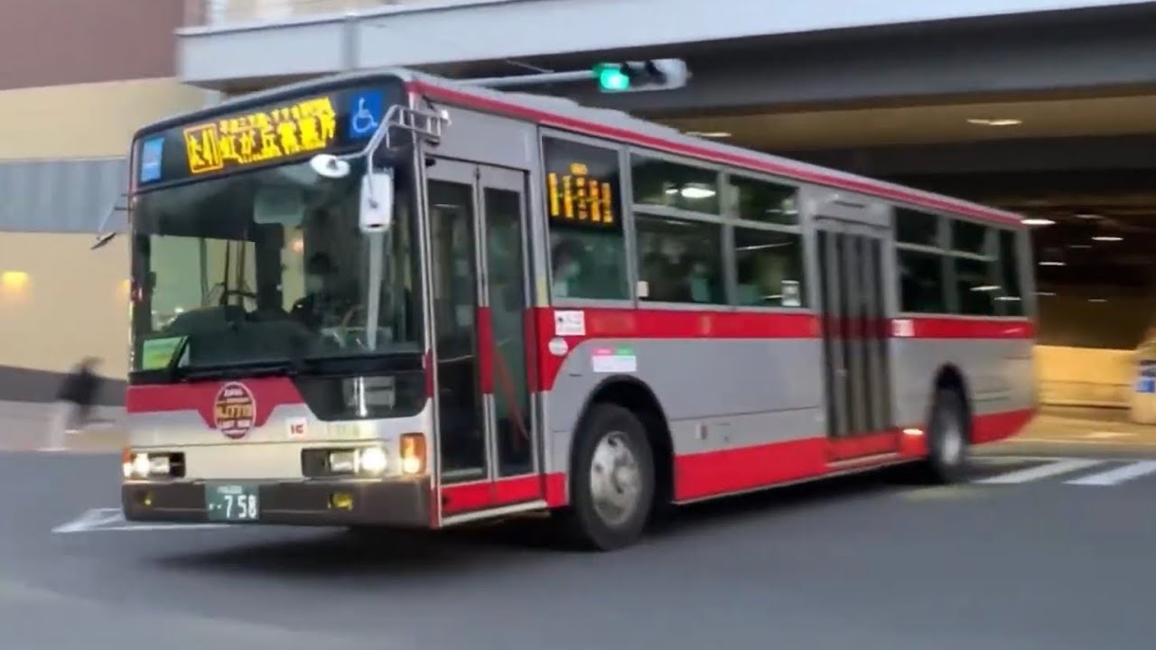 東急バス走行シーンたまプラーザ駅