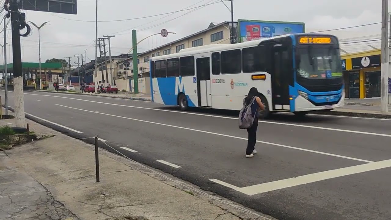 Transporte Público de MANAUS - MOVIMENTAÇÃO na Avenida CONSTANTINO NERY 