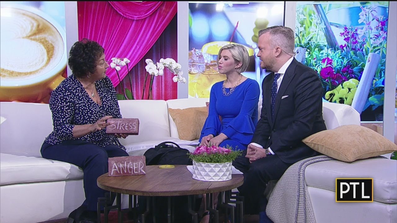 Life Coach Dr. Marlene Boas Offers Advice On Dropping Emotional Baggage