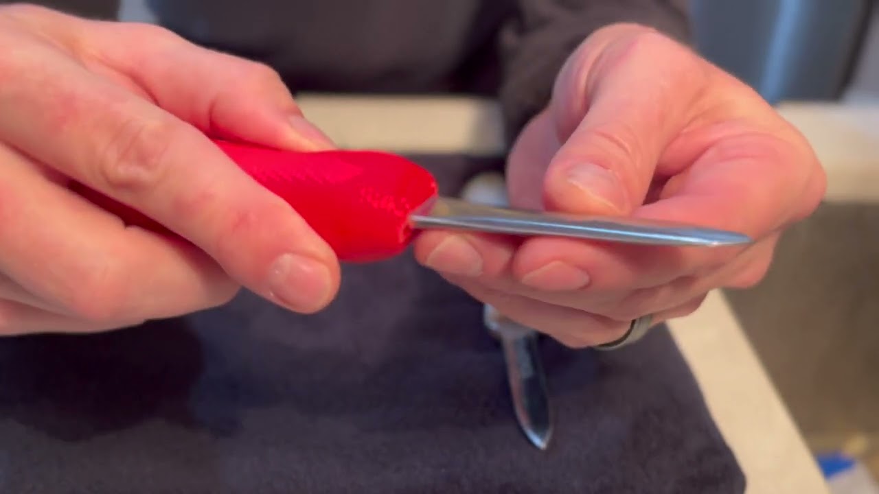 Oyster Shucking Knife Review