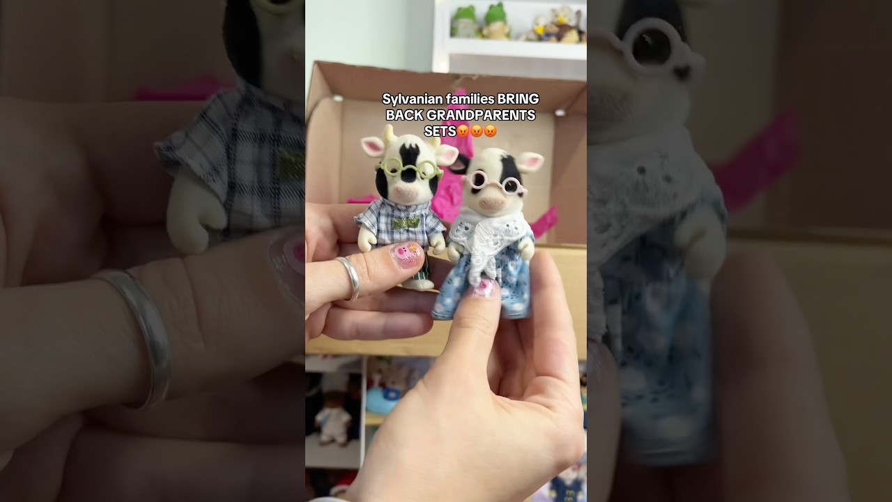 Got my favorite grandparents set!🩵🐮#sylvanianfamilies #calicocritters #rare #vintage #collection