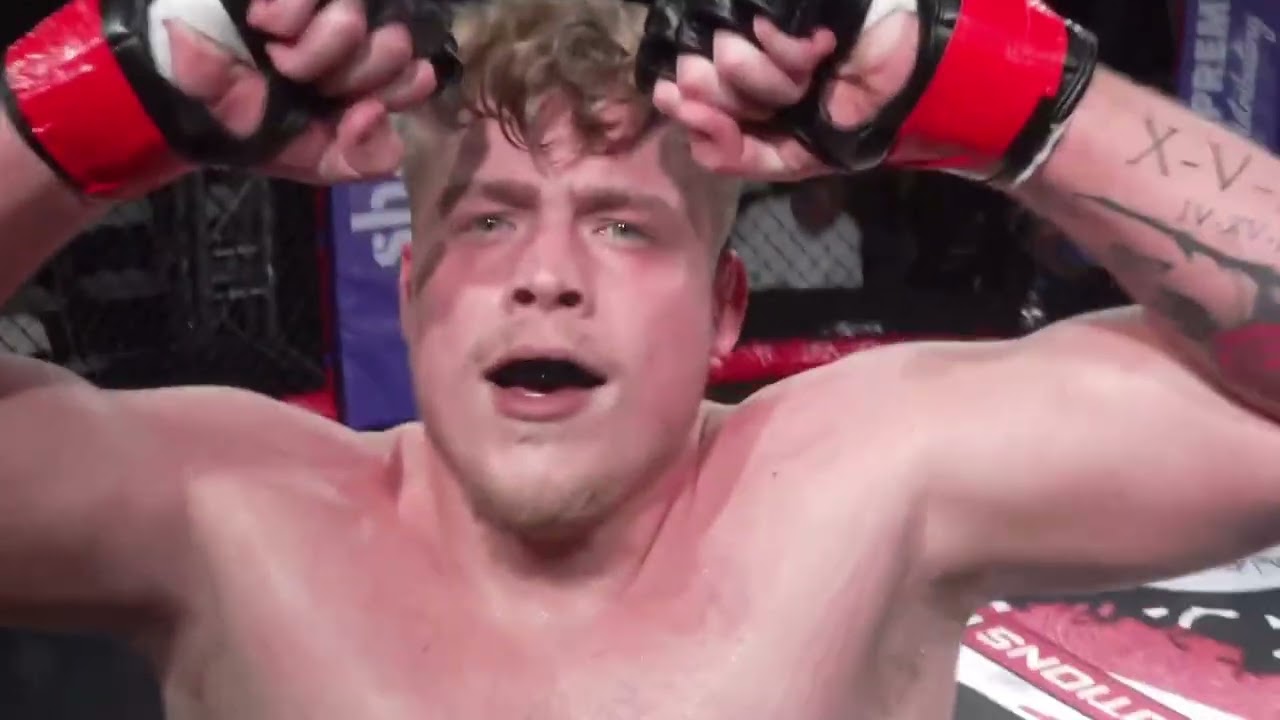 Alexander Collett def Jacob Ray Ross via tko 223 rd 1