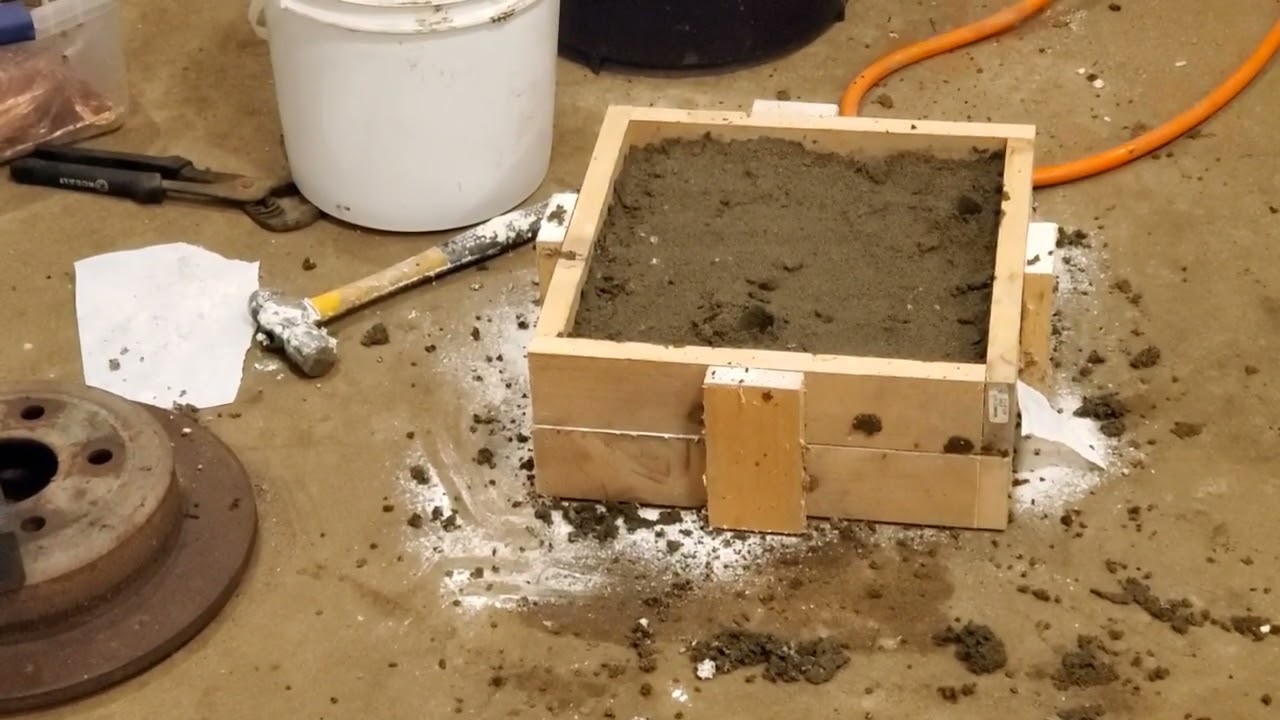 Casting a copper hammer first sand cast