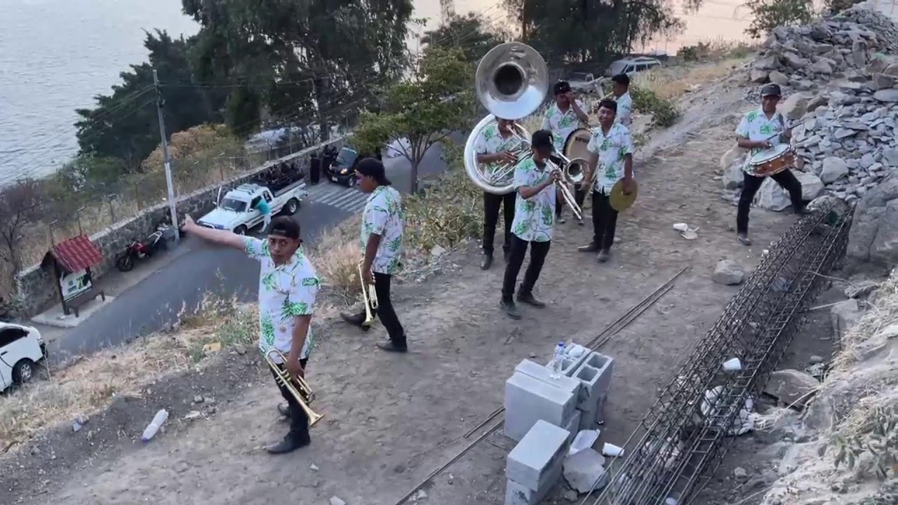 Velacion del Cuerpo de Roberto Juarez, en Paz descanse.