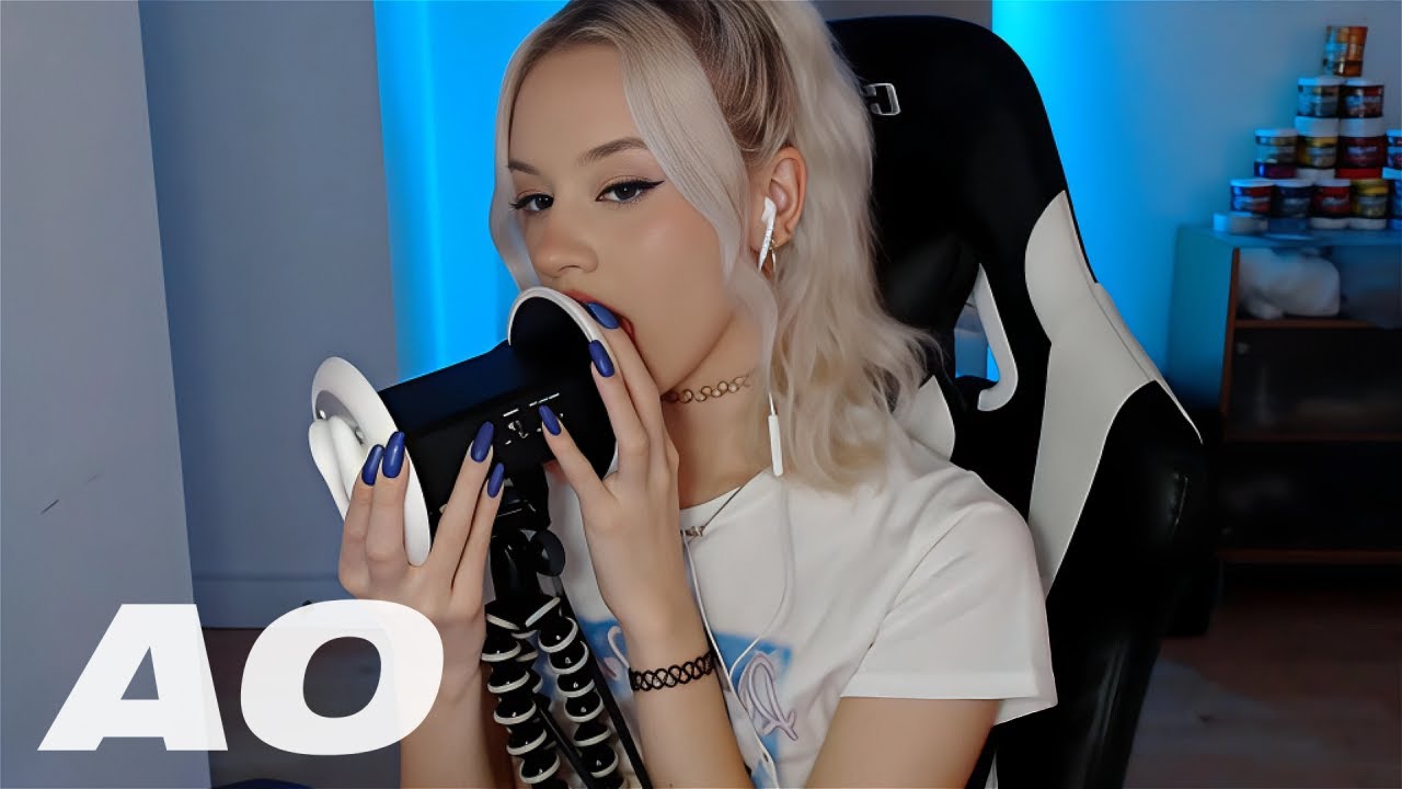 ASMR Ear Licking (3Dio) | veronika 20240511