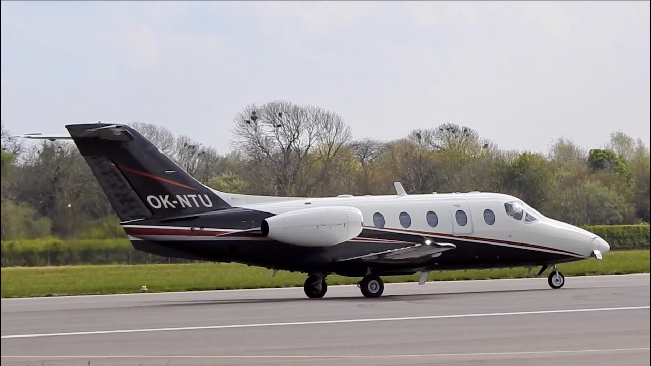 TimeAir Nextant 400XT Beechjet 400A OK-NTU close-up