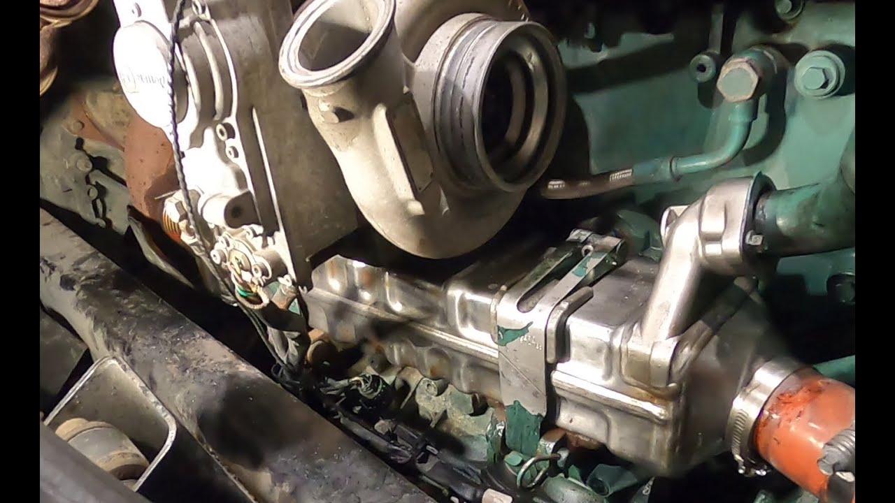 Volvo D13 MP8 EGR Cooler Cleaning or Replacement