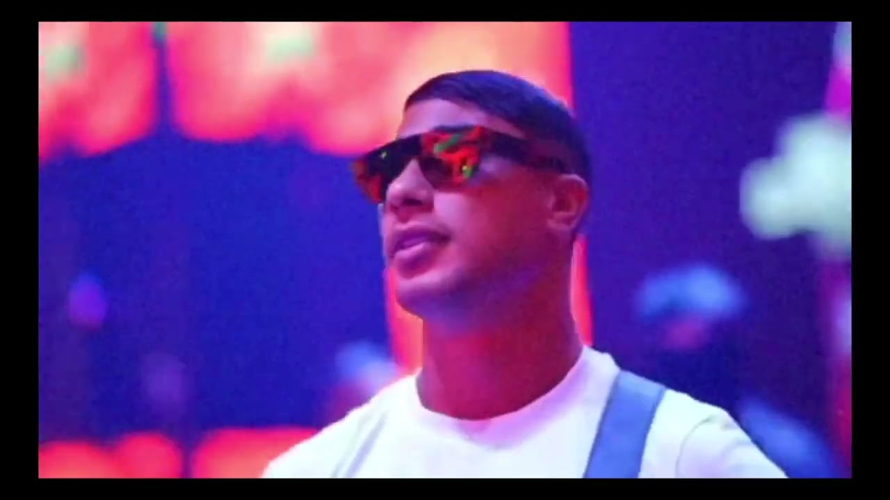 Maes - CAMP DES LOGES (Clip Officiel)
