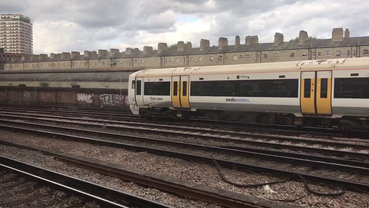 Ride from Clapham Junction to London Victoria on a British Rail 455 DMU (19/8/17)