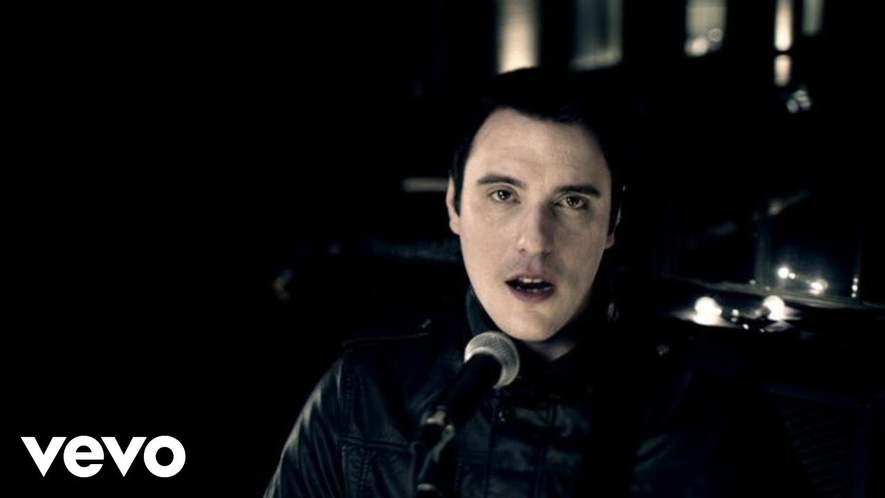 Breaking Benjamin - Give Me A Sign