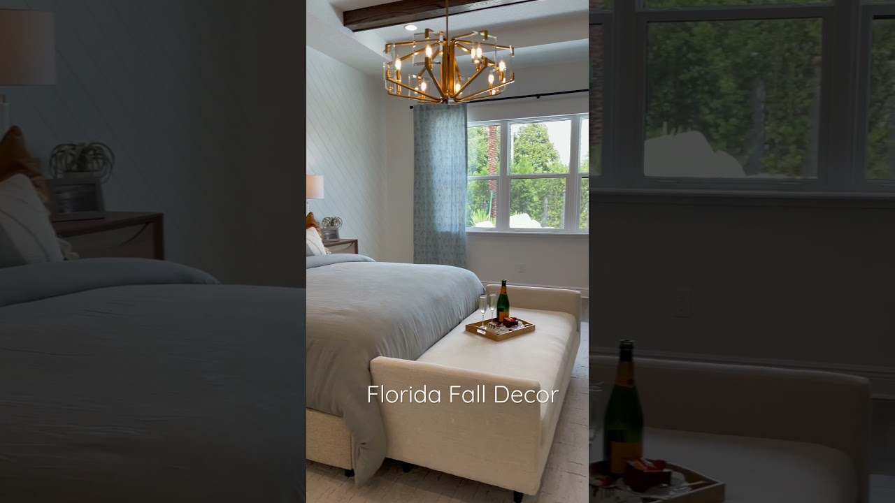Florida Fall Decor Design with a Pop of color 