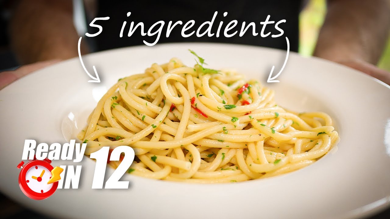 I Made the World's Simplest Pasta...Spaghetti Aglio e Olio
