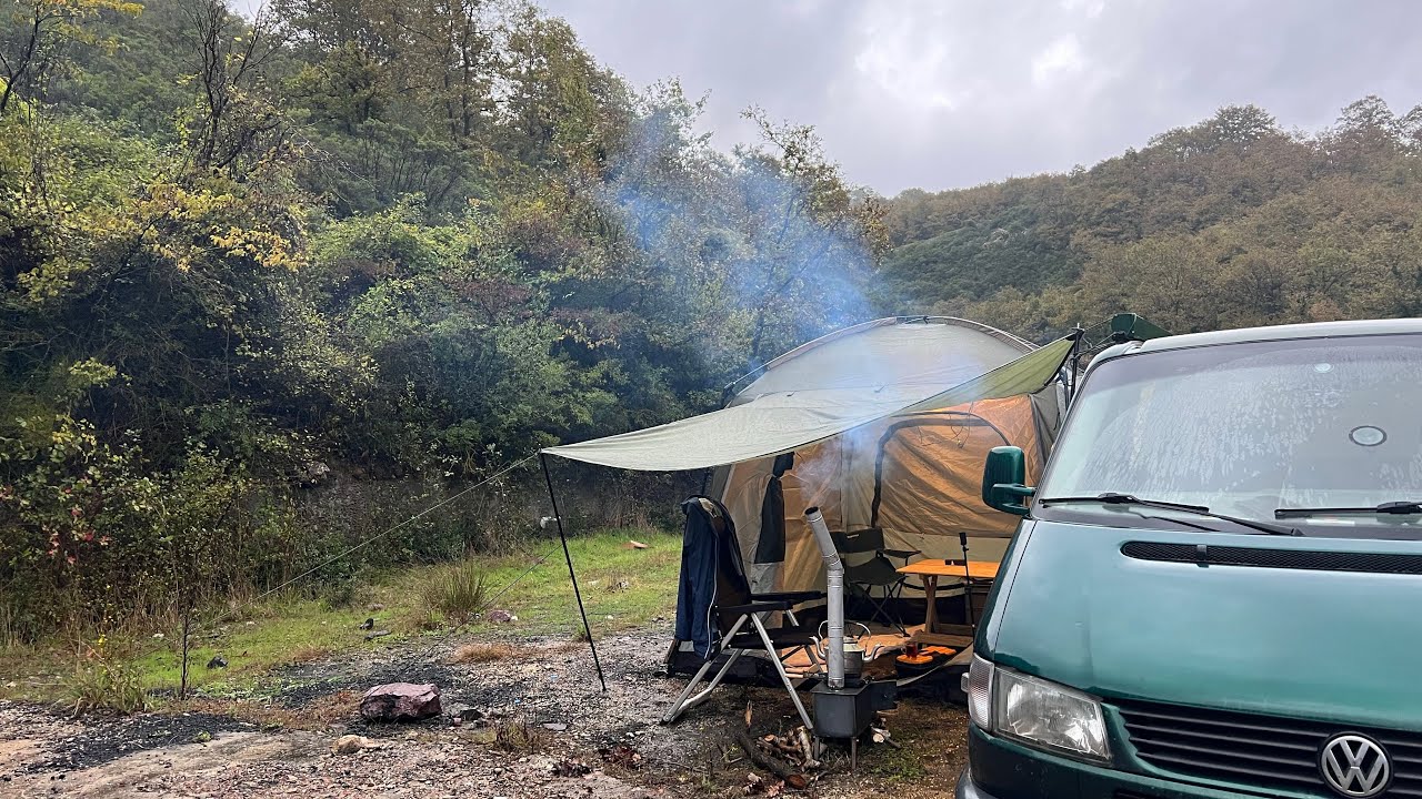 solo car camping with t4 Multivan on a rainy autumn day. (More to come…)
