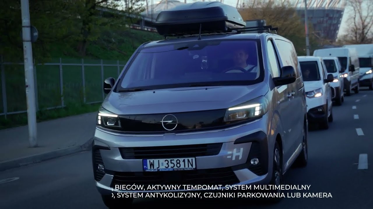 Busy 9 osobowe business | Spacetourer - Zafira Long - Ulysse | Halobus wynajem bus&oacute;w