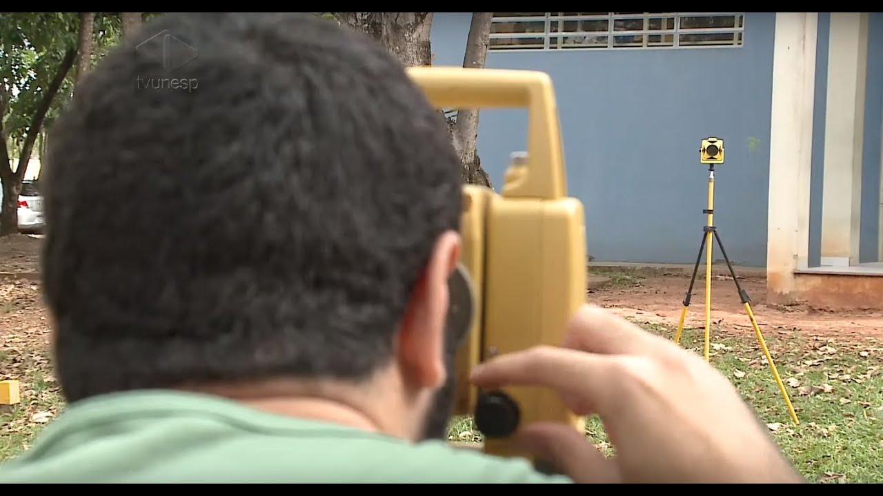 Guia de Profissões | Engenharia Cartográfica