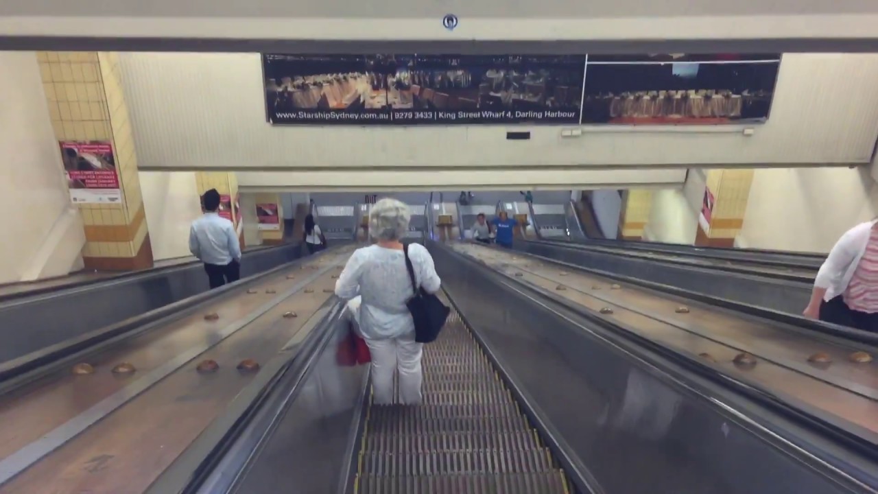 A trip on the wooden Wynyard escalators before renovation