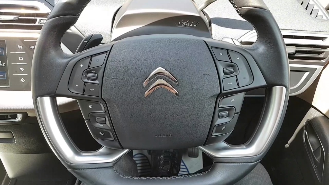 Citroen C4 Picasso 1.6 e-HDi Airdream Exclusive+ ETG6 Automatic Diesel 5 Door MPV Metallic Red