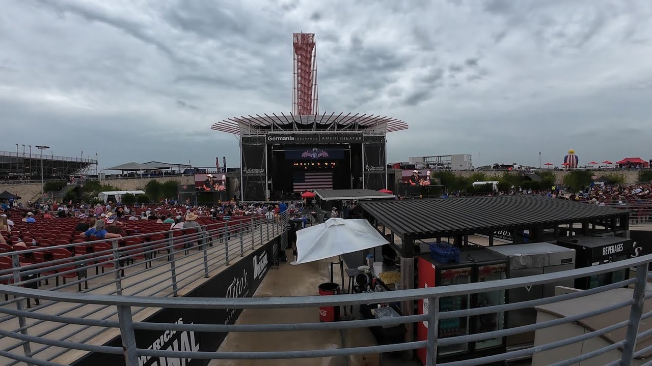 Willie Nelson’s 4th of July Concert Was INSANE 🇺🇸 (Austin, TX 2025)