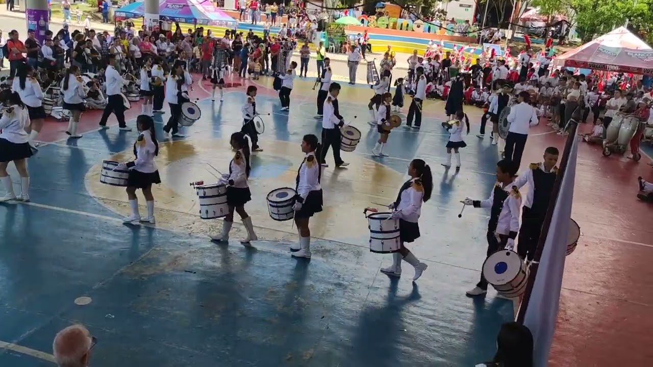 Banda Marcial Colegio Inscop Cartago