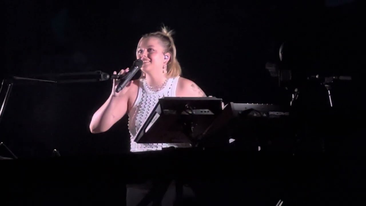 LOUANE - AIMER À MORT (Vaison-la-Romaine 07.07.2023)