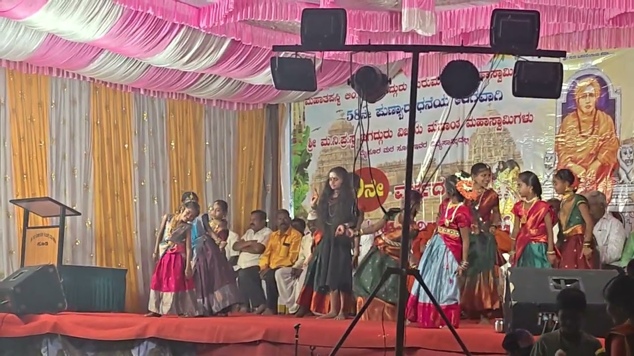ಸೂಡಿಯ ಶ್ರೀಜಗದ್ಗುರುಗುರುಮಹಾಂತಶ್ರೀಗಳ ೫೮ನೇ ಪುಣ್ಯತಿಥಿ ನಮ್ಮ ಪ್ರೌಢಶಾಲೆಯ ವಿದ್ಯಾರ್ಥಿಯಿಂದ ಕಲ್ಯಾಣದಶರಣೆ ಶ್ರೀಅಕ್ಕ