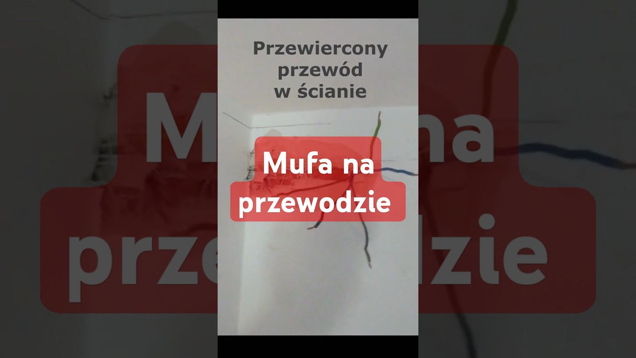 Przewiercony przew&oacute;d w ścianie