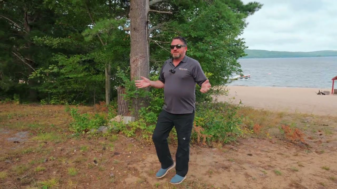 Beach Front Paradise! - 835 Chippawa Rd, Barry's Bay, ON K0J 2M0, Canada